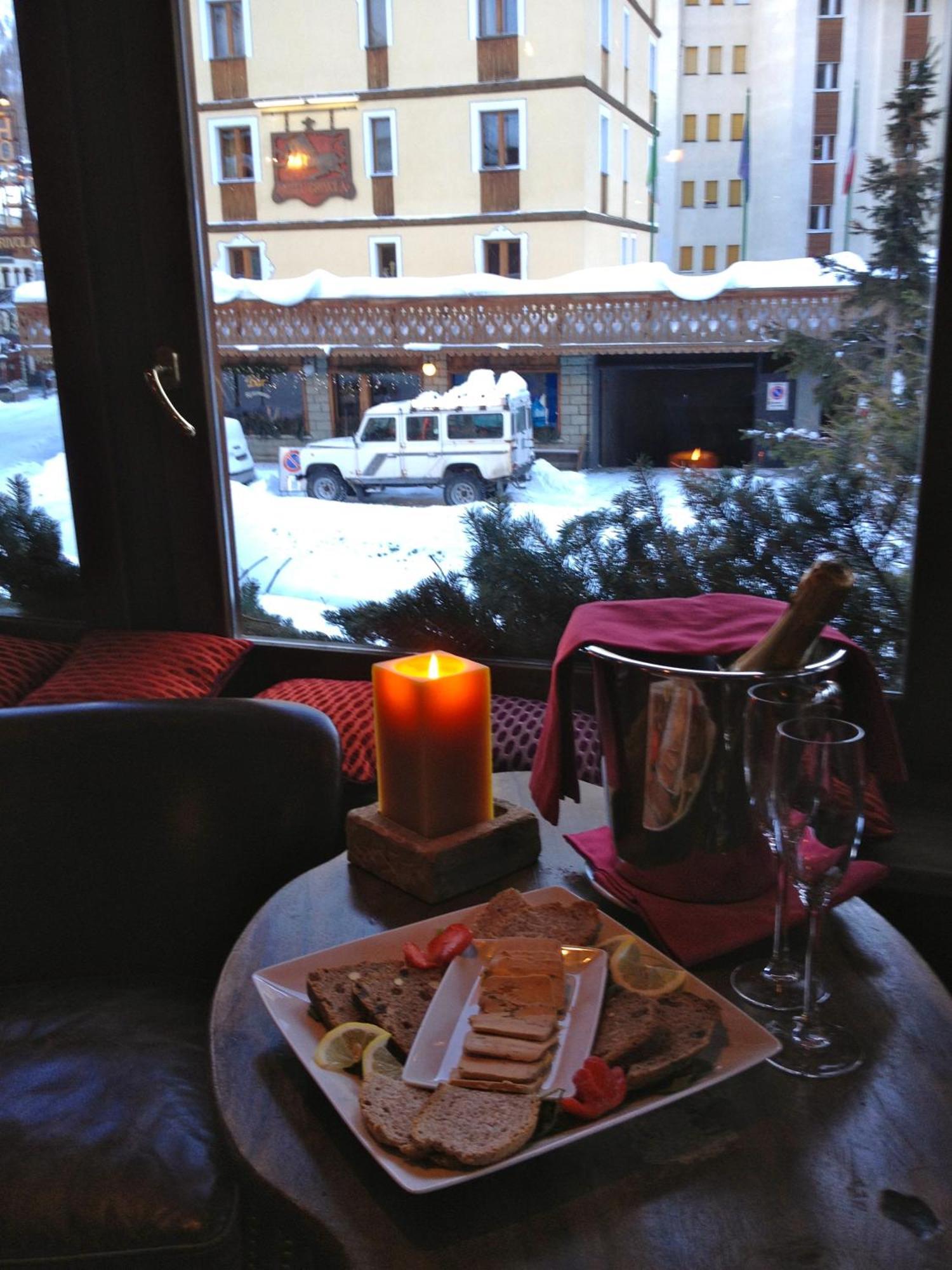 Hotel Punta Maquignaz Брей-Червиния Экстерьер фото