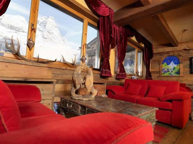 Hotel Punta Maquignaz Брей-Червиния Экстерьер фото