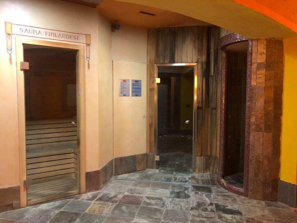 Hotel Punta Maquignaz Брей-Червиния Экстерьер фото